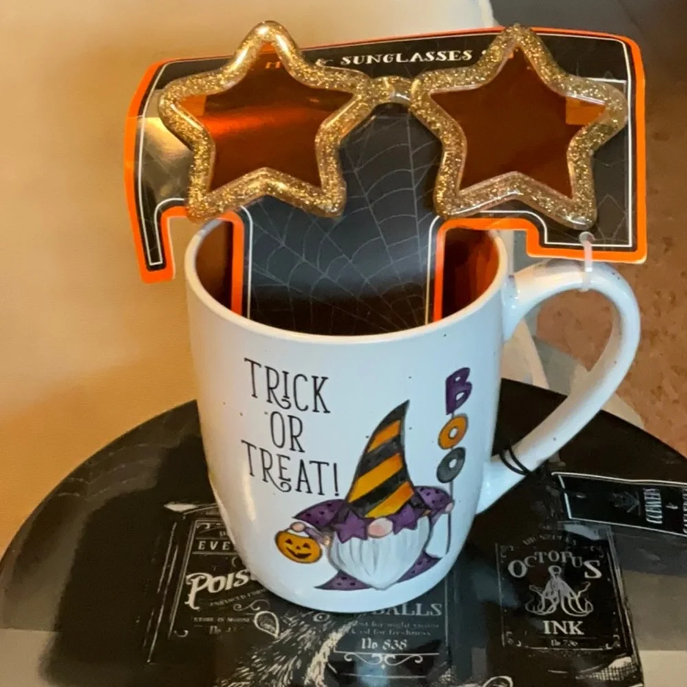 Halloween Trick or Treat Gnome BOO farmhouse mug & Fun Star Shaped Glasses